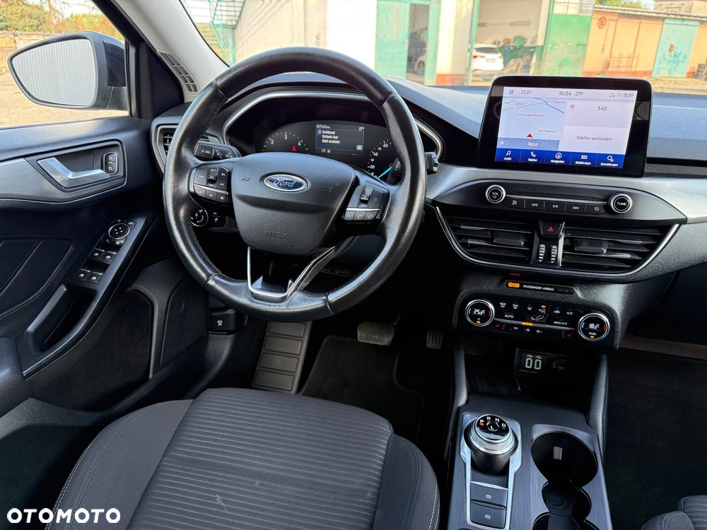 Ford Focus 1.5 EcoBlue Start-Stopp-System TITANIUM - 6