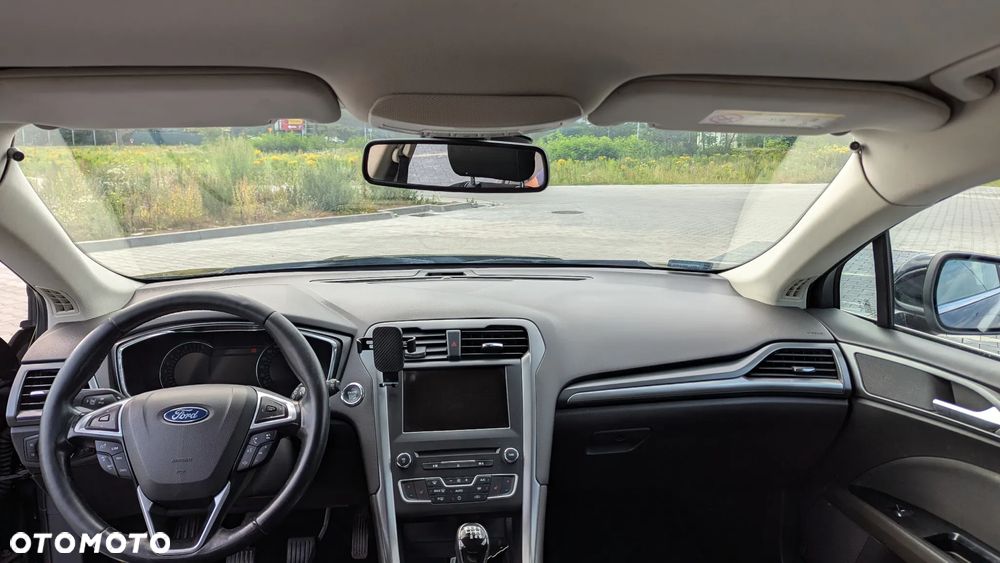 Ford Mondeo 1.5 EcoBoost Titanium - 11