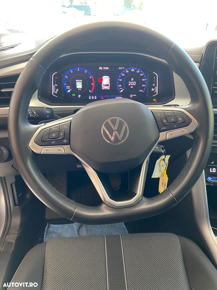 Volkswagen T-Roc 1.5 TSI DSG Life - 16