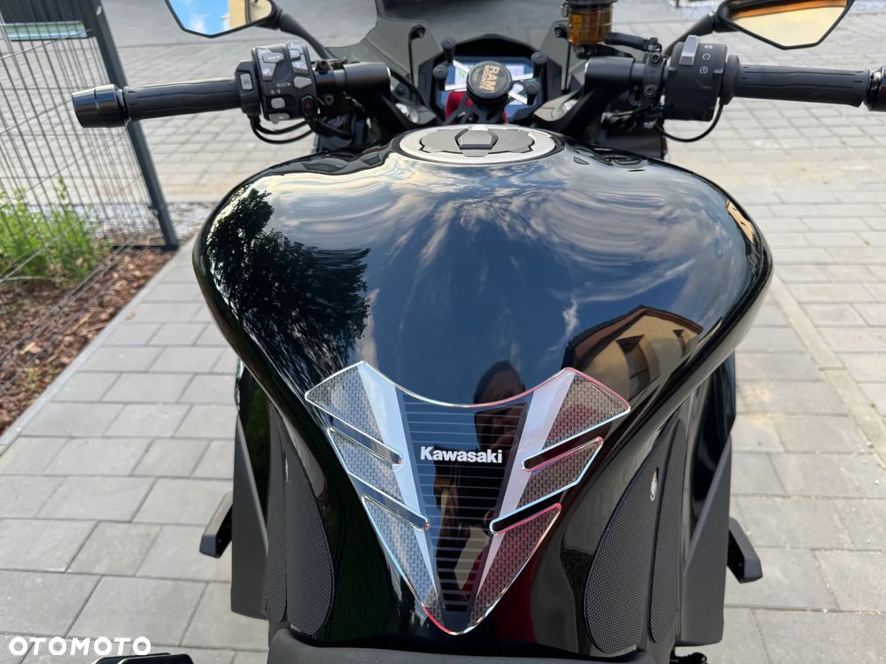 Kawasaki Ninja 1000 SX - 7