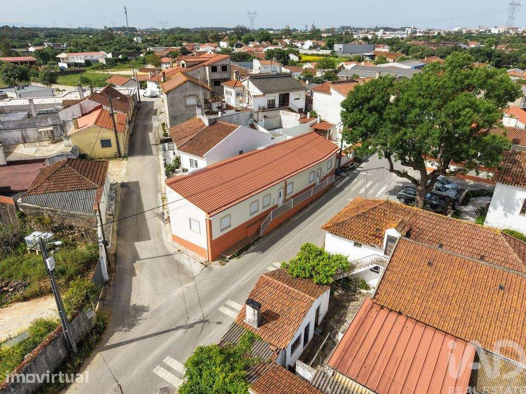Moradia geminada T3 em Benedita de 79 m2 - Grande imagem: 5/35