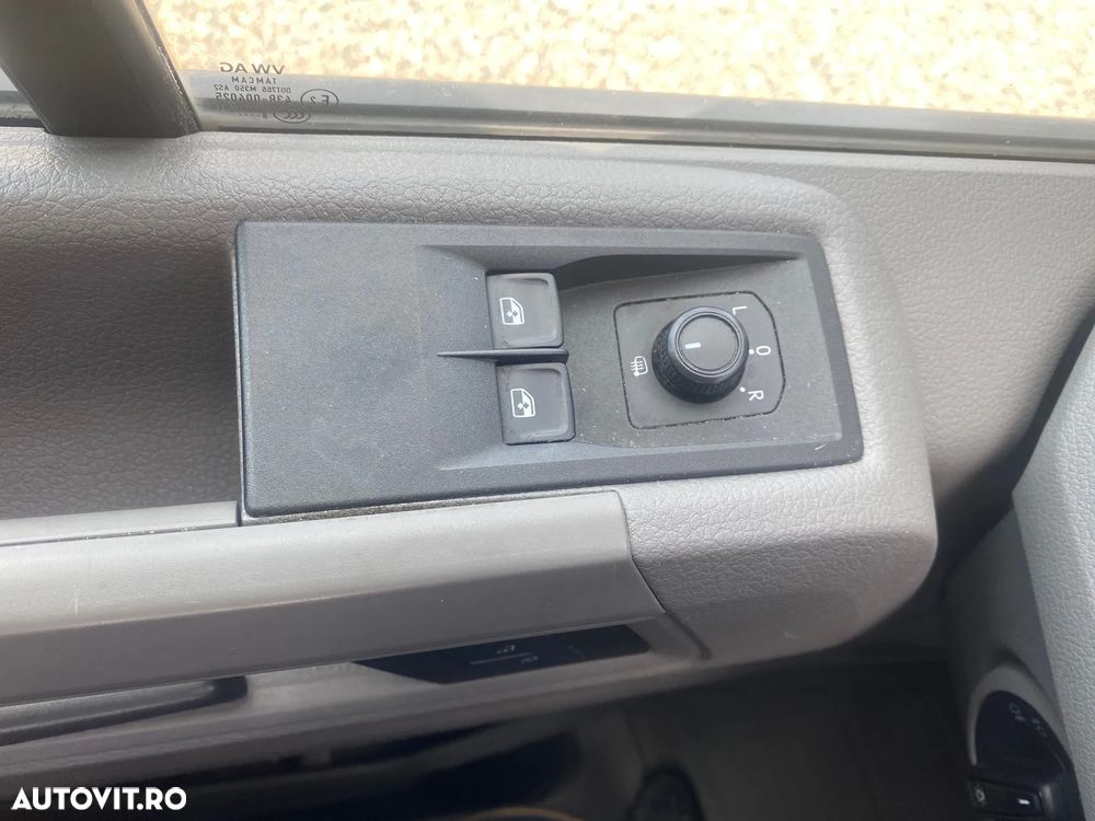 Volkswagen CRAFTER - 17