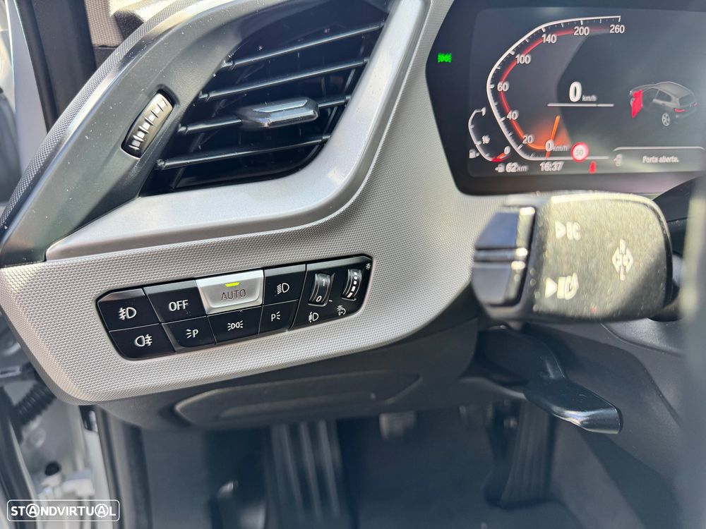 BMW 116 i Line Sport - 14