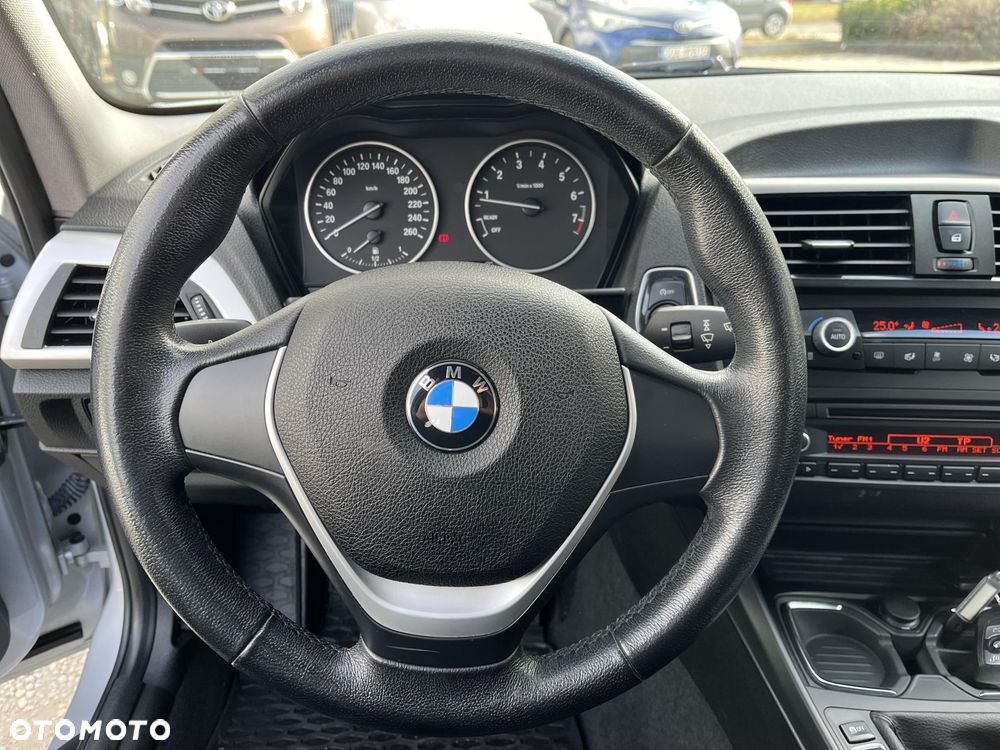 BMW Seria 1 - 16