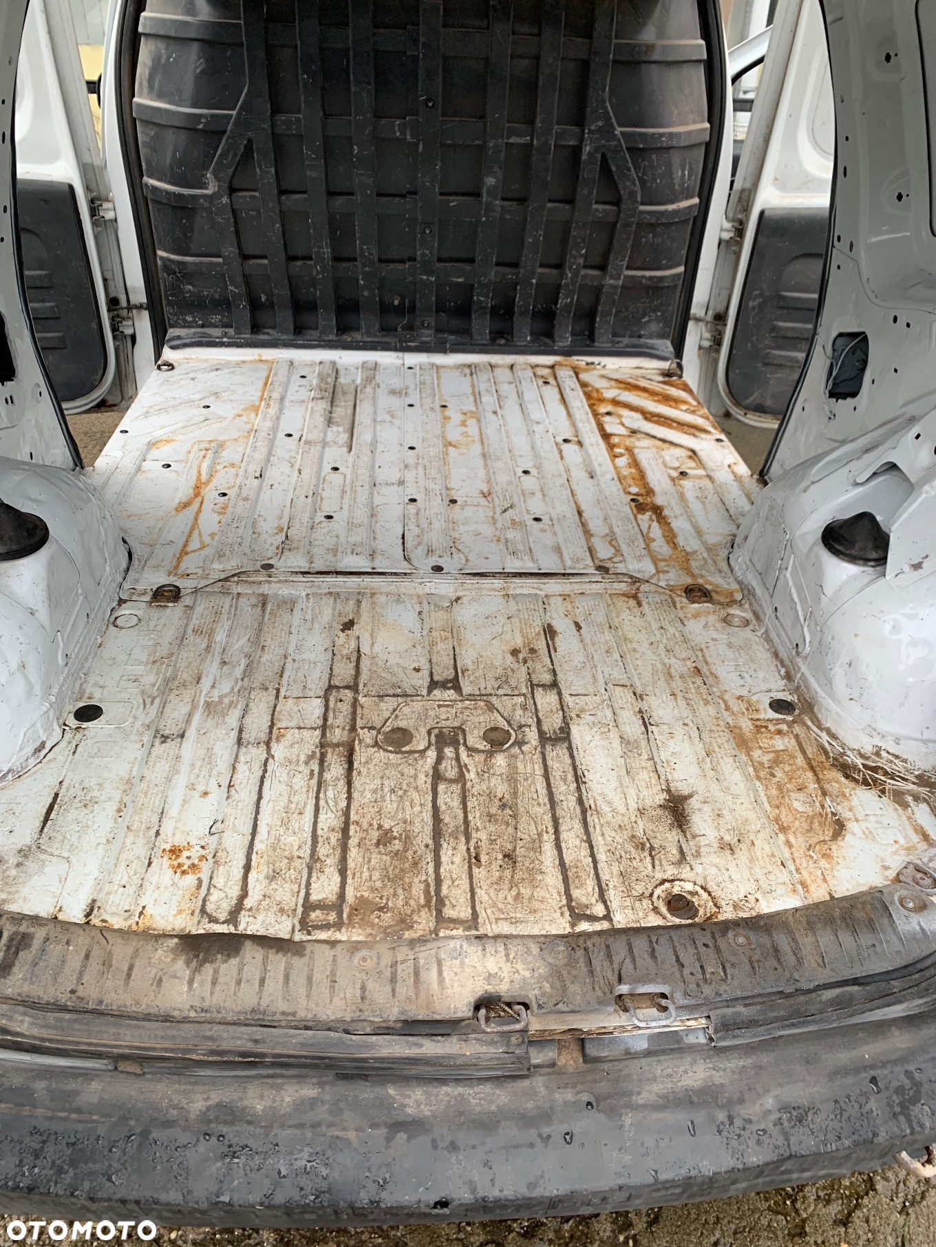 Dacia Logan - 8