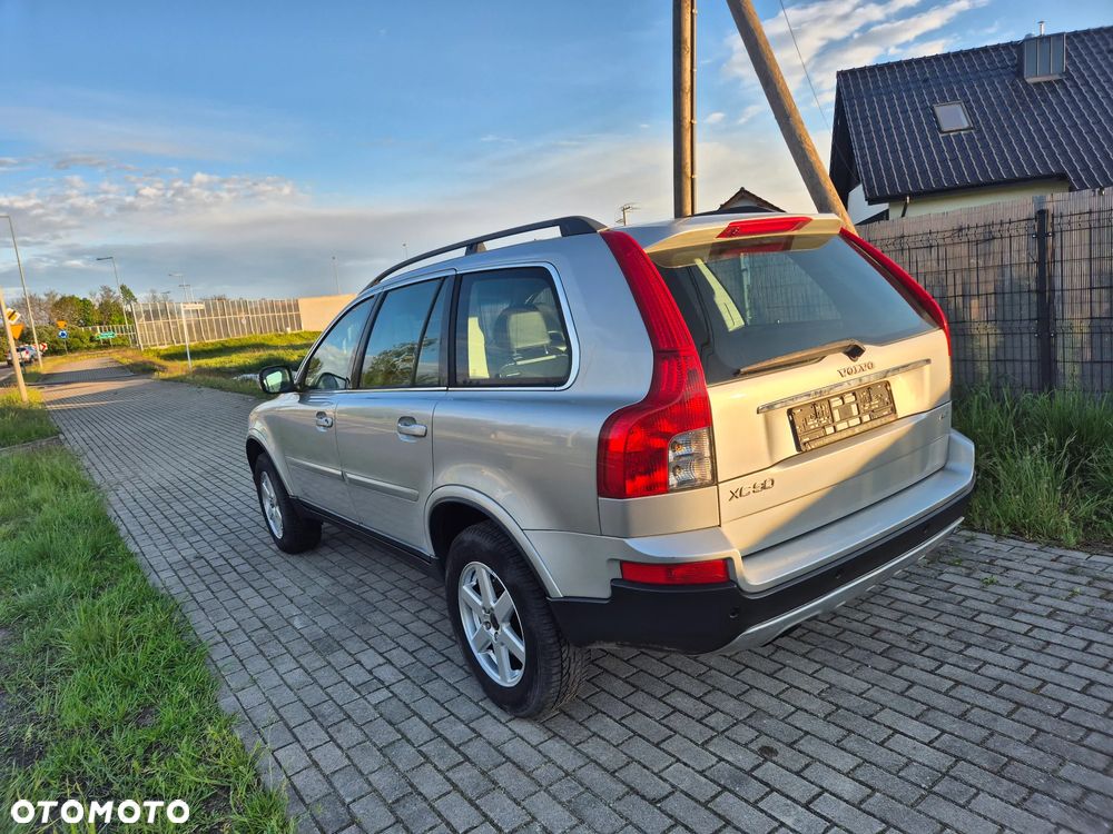 Volvo XC 90 D5 Momentum - 4