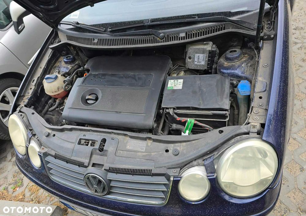 Volkswagen Polo - 8