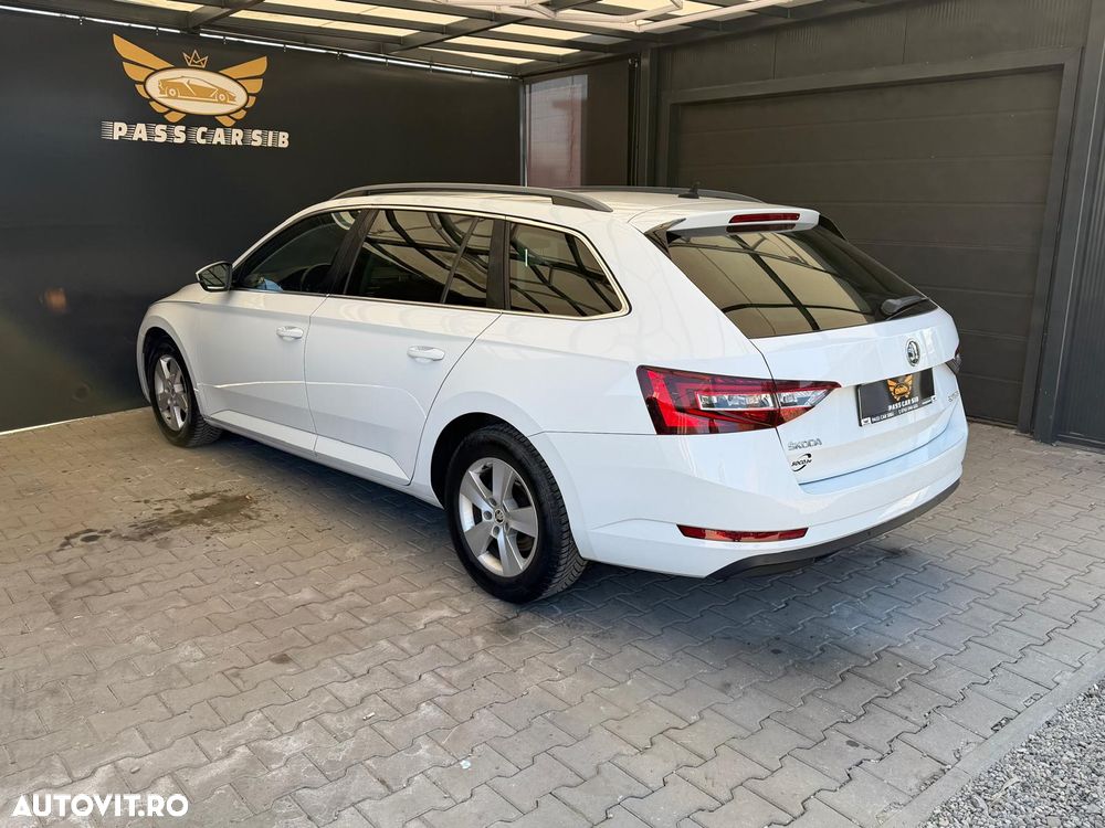 Skoda Superb 1.6 TDI Ambition - 7