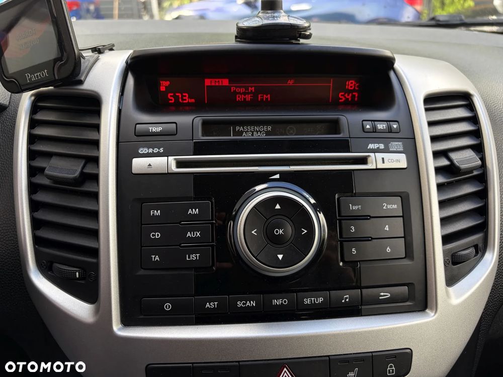 Kia Venga 1.4 CVVT ISG Vision - 28