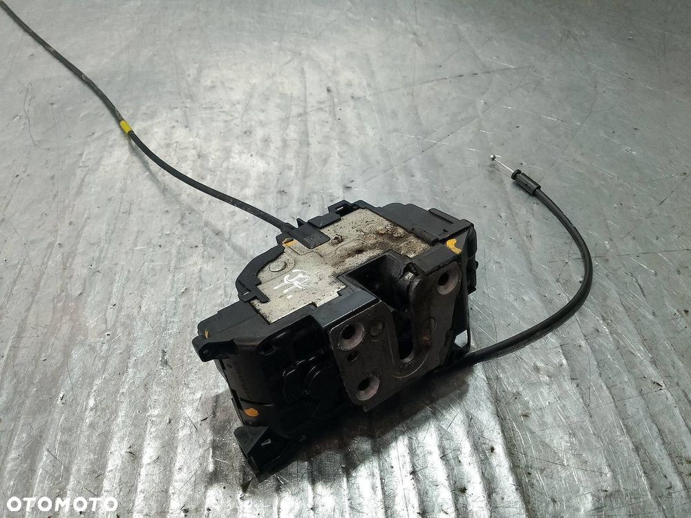 ZAMEK DRZWI PRAWY PRZÓD MERCEDES-BENZ CITAN - 5