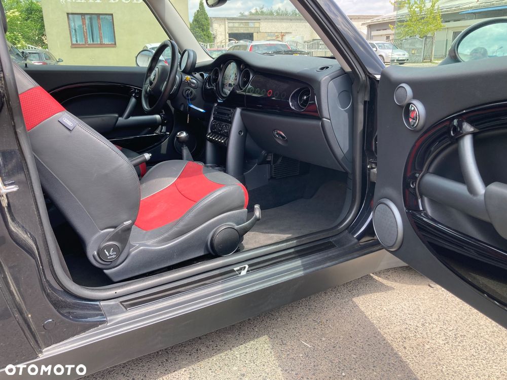 MINI Cooper Seven - 15