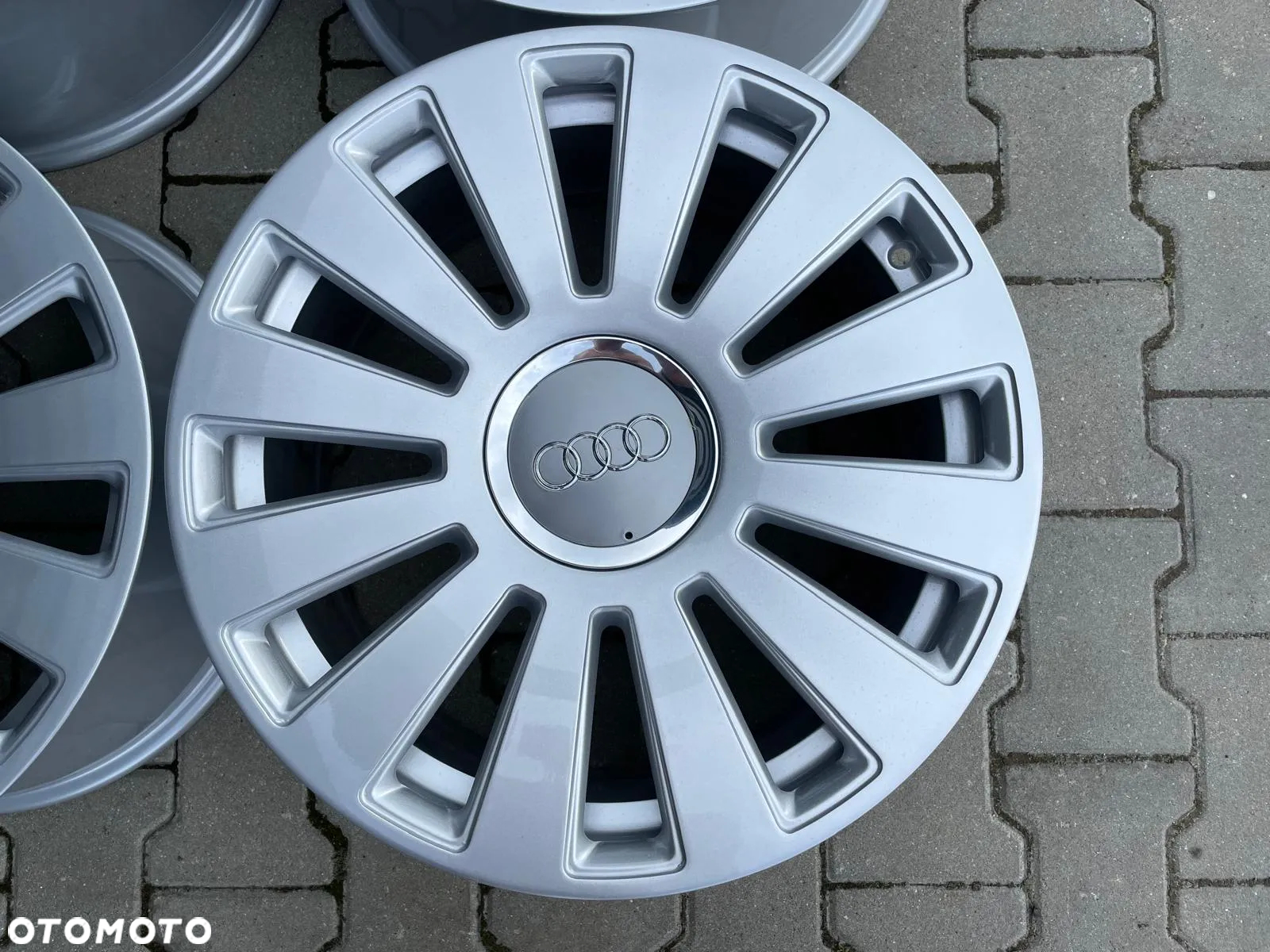 ALU FELGI AUDI A8 D3 8,5jx19 5x112 ET45 4E0601025N - 5