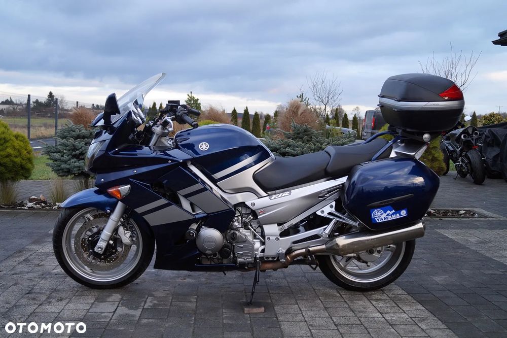 Yamaha FJR - 7