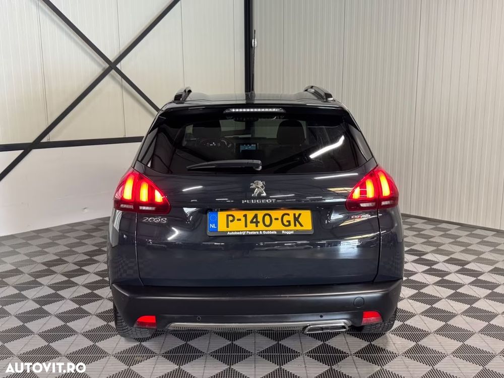Peugeot 2008 1.2 PureTech Turbo GT-Line - 4