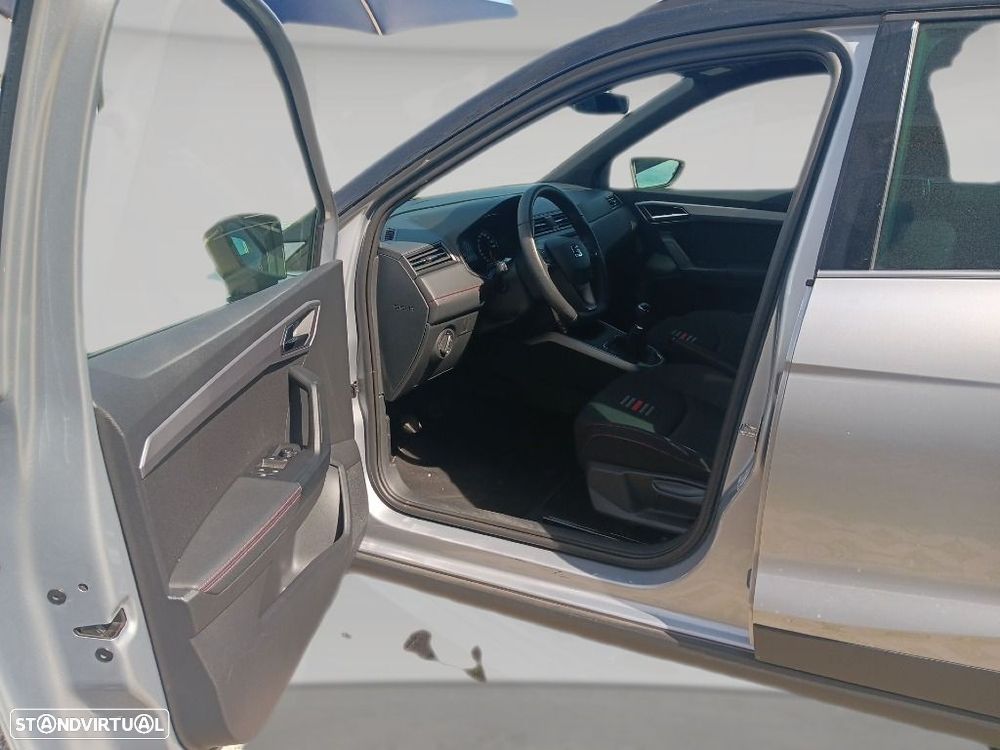 SEAT Arona 1.0 TSI FR - 4