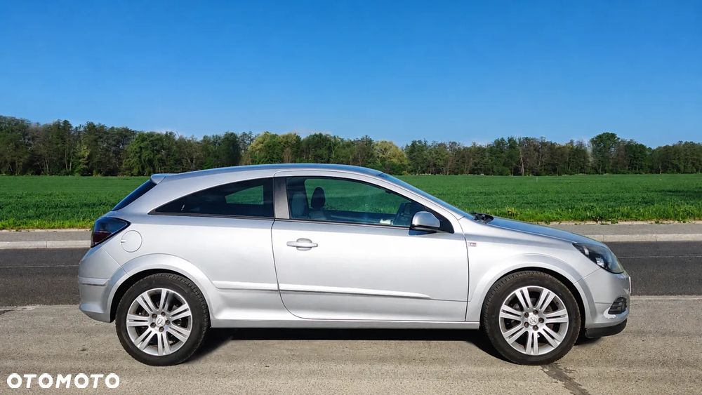 Opel Astra 1.6 Innovation - 2