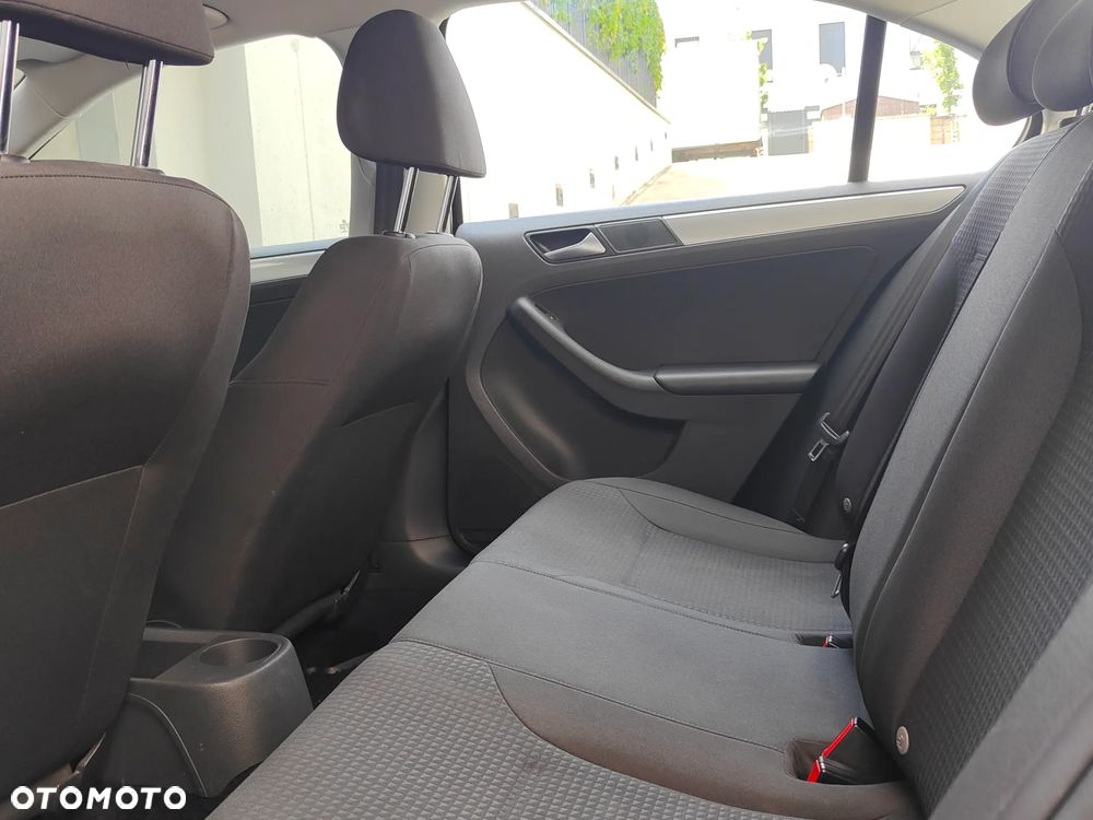Volkswagen Jetta 1.4 TSI BMT Comfortline - 23