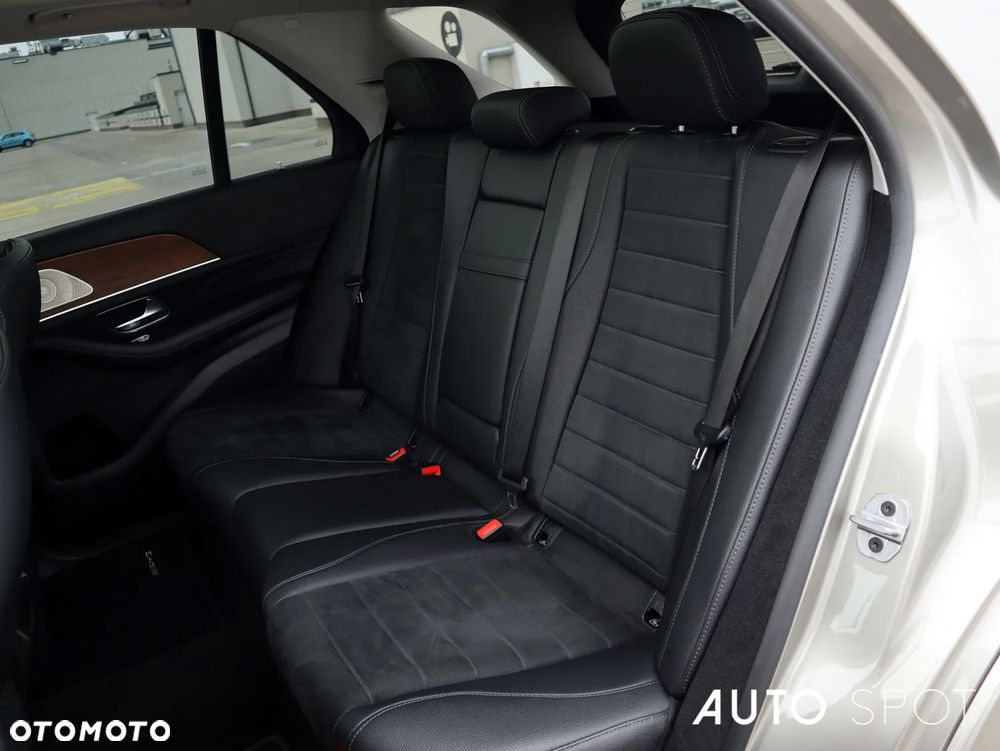 Mercedes-Benz GLE 450 4Matic 9G-TRONIC AMG Line - 40