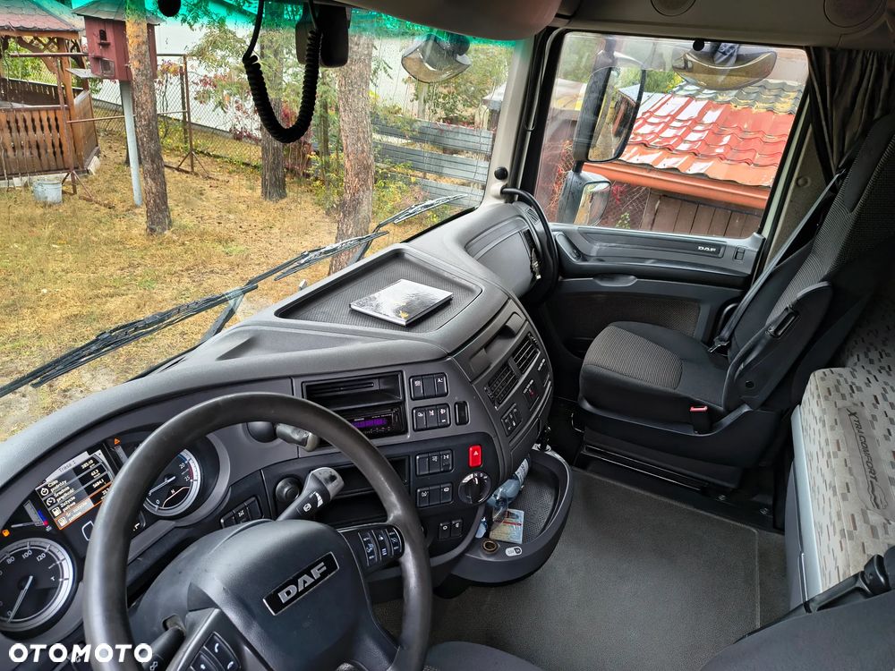 DAF 106 - 10