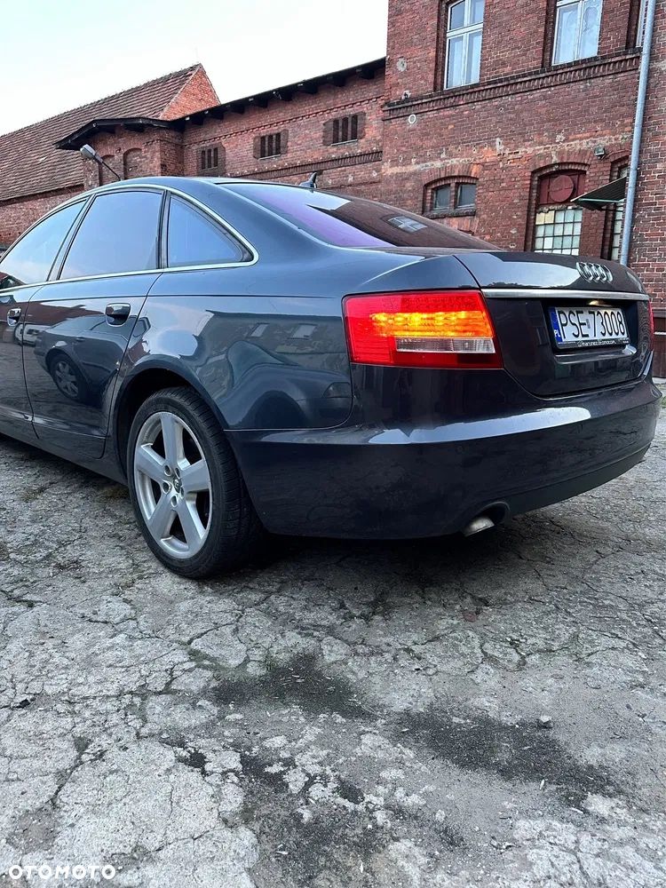 Audi A6 Limousine - 1