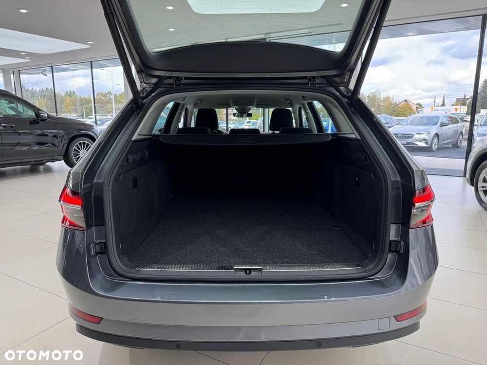 Skoda Superb 1.4 TSI Plug-In Hybrid Ambition DSG - 17