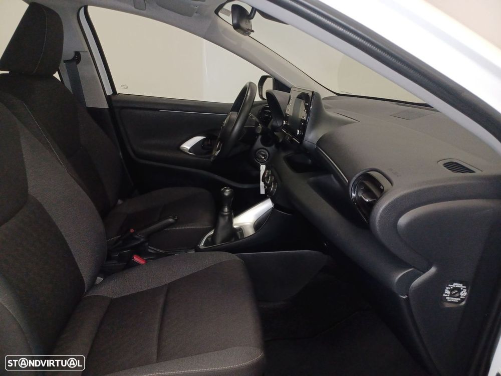 Toyota Yaris 1.0 VVT-i Comfort Plus - 6