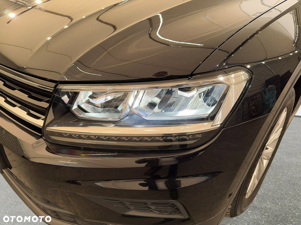 Volkswagen Tiguan - 10