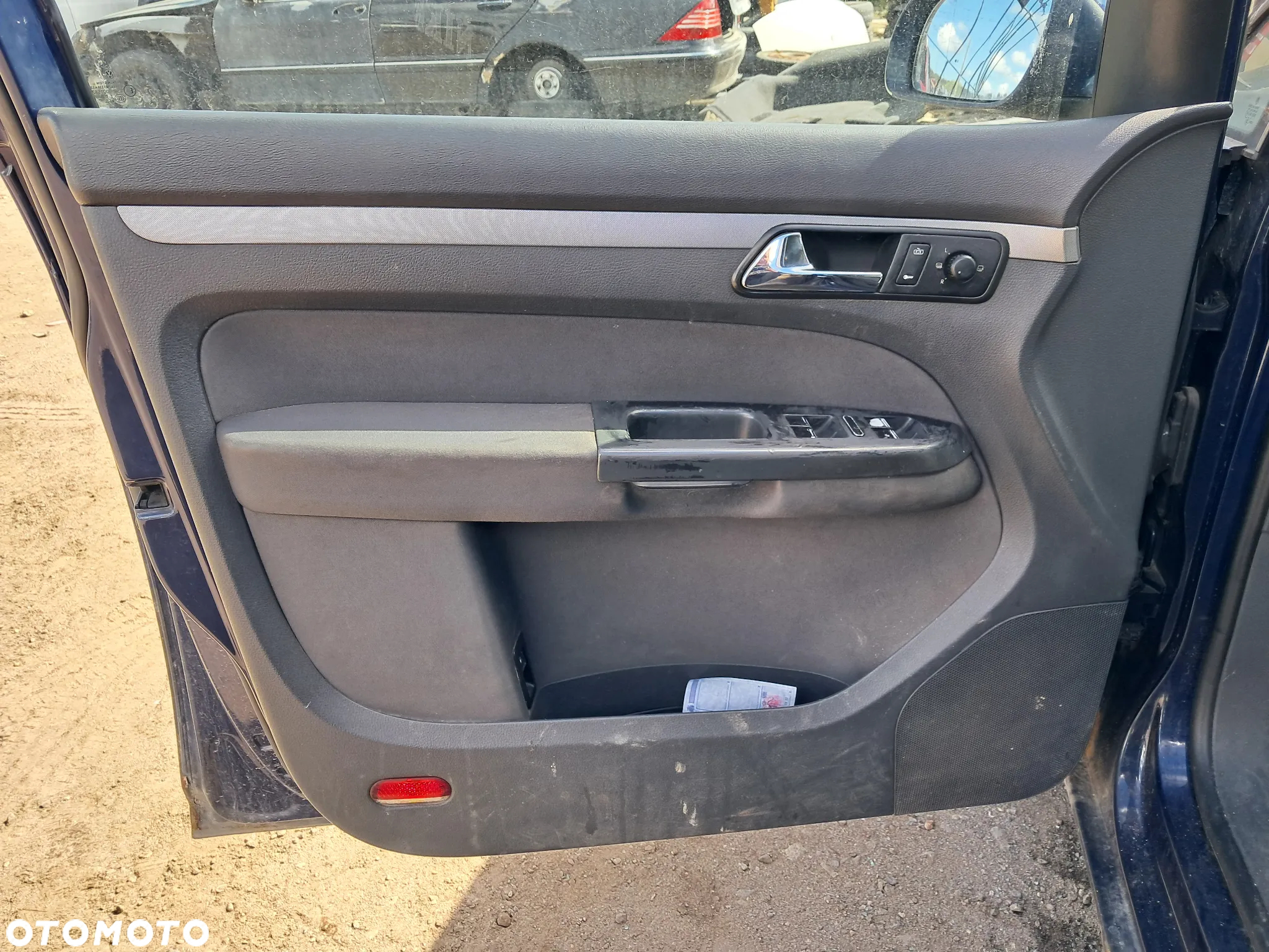 DAWCA CZĘŚCI VW TOURAN I 1T1 2004 1.9 TDI 105 KM BKC KL. LB5N - 9