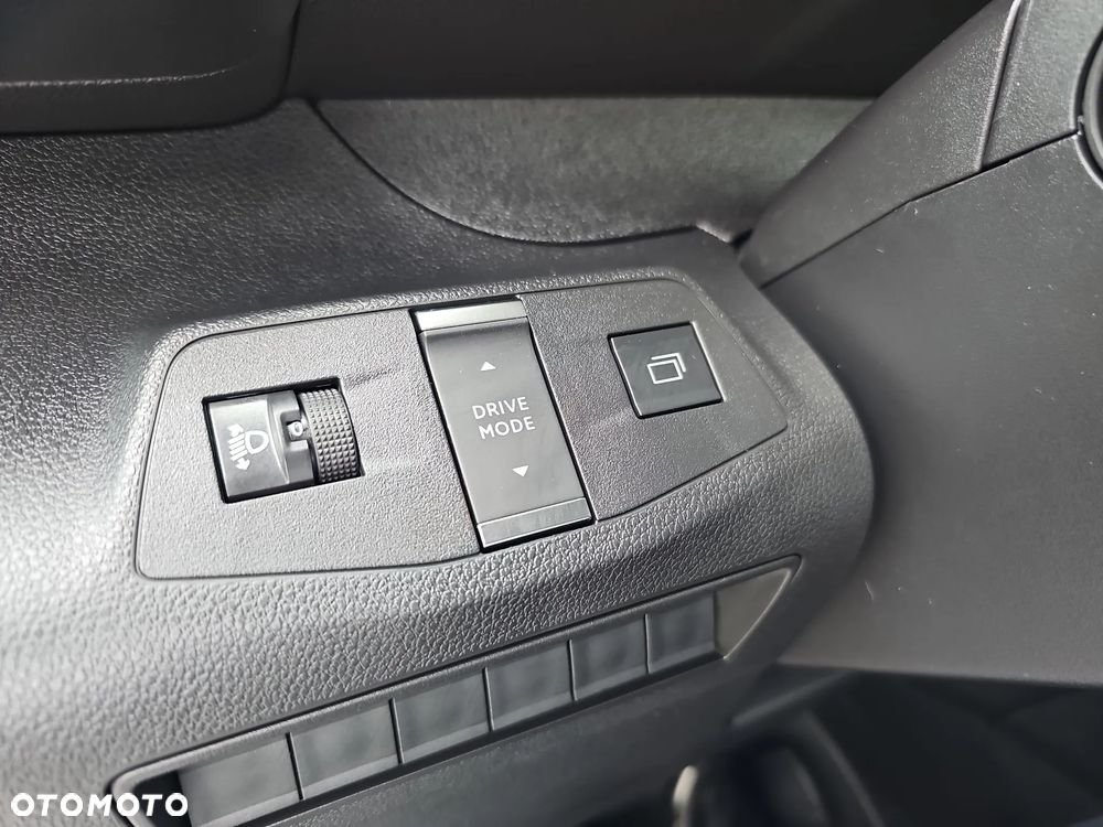 Peugeot Furgon Załogowy XL (długi) - 26
