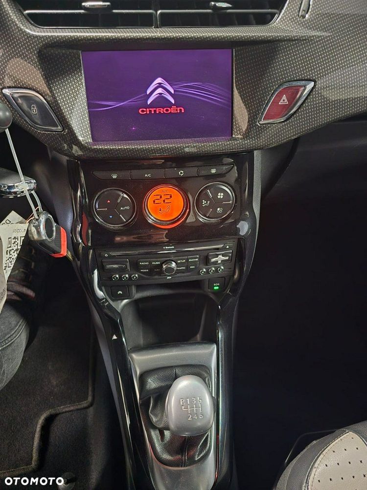 Citroën DS3 1.6 THP SportChic - 30