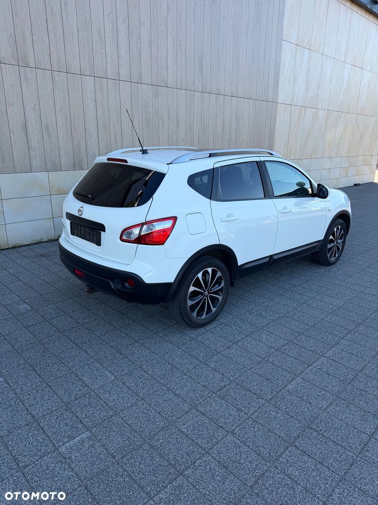 Nissan Qashqai 2.0 4x4 I-Way CVT - 11