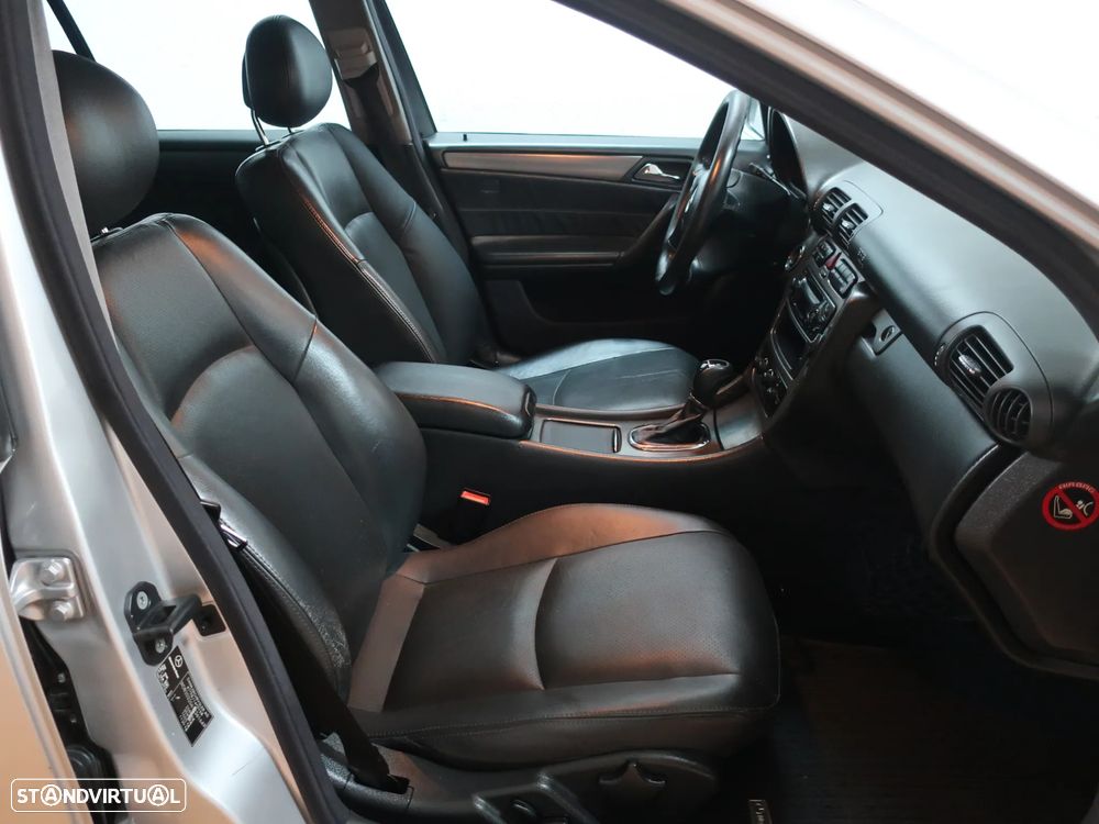 Mercedes-Benz C 220 - 24