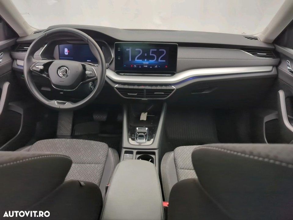 Skoda Octavia 2.0 TDI DSG Style - 3