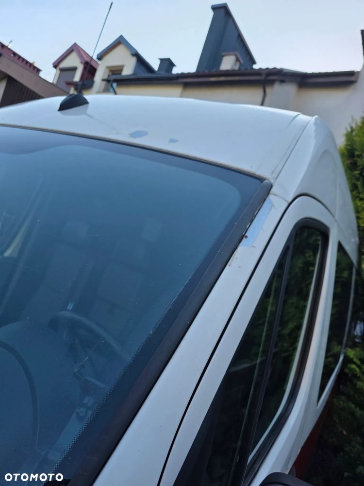 Volkswagen Crafter - 16