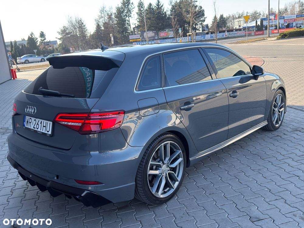 Audi S3 Sportback ver-s-tronic - 14