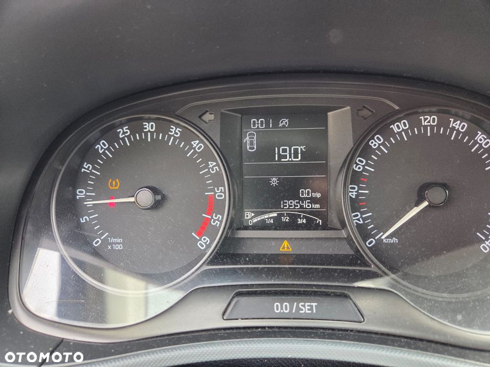 Skoda Fabia - 11