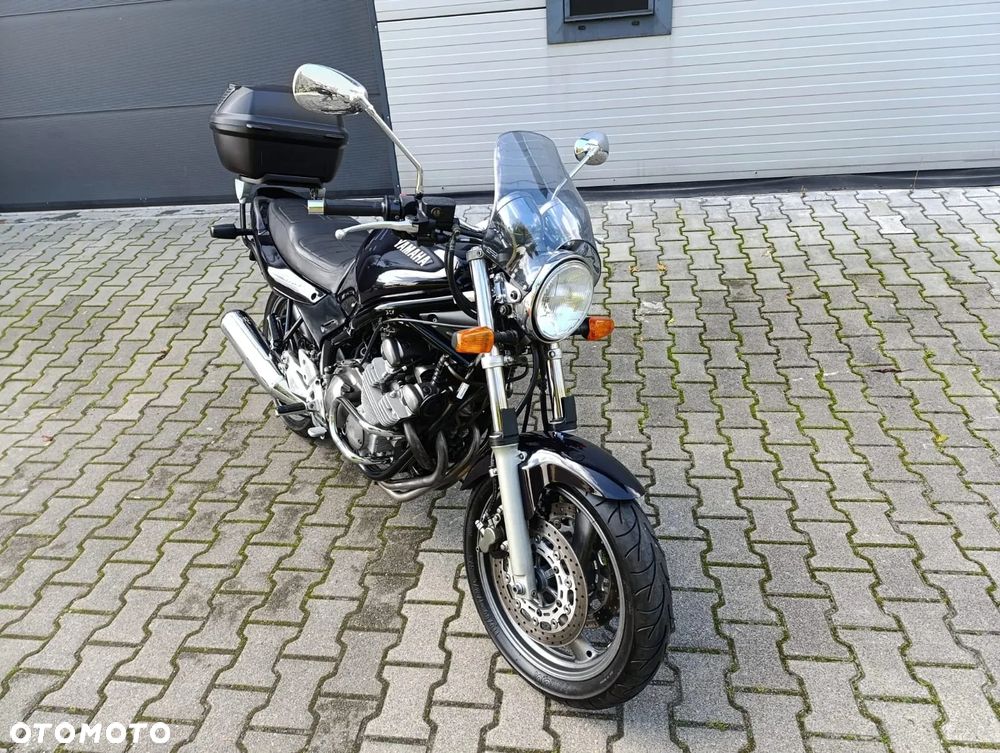Yamaha XJ - 16