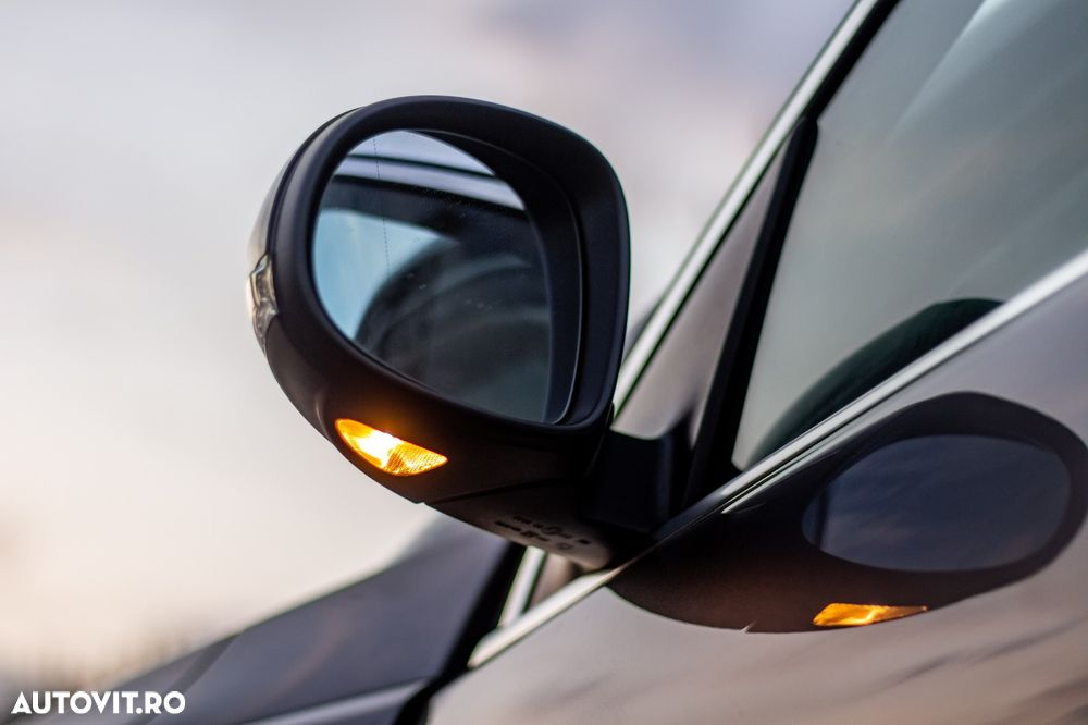 Volkswagen Tiguan 2.0 TDI DPF 4Motion Sport & Style - 12