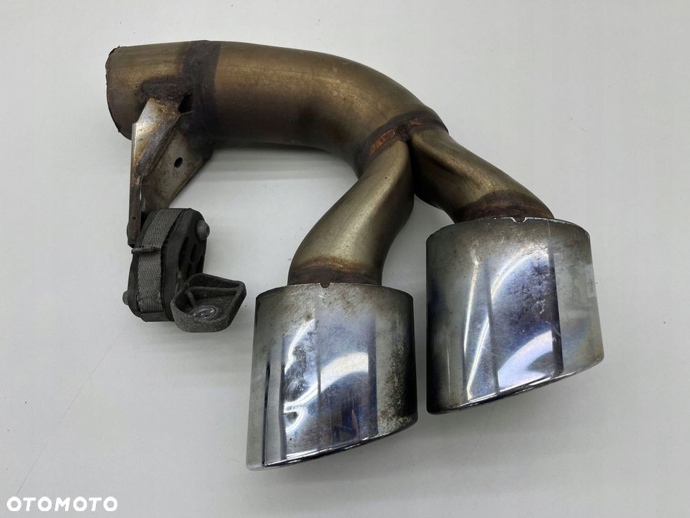 BMW 5 G30 B57D30C M550D KOŃCÓWKA WYDECHU PRAWA TYŁ - 2