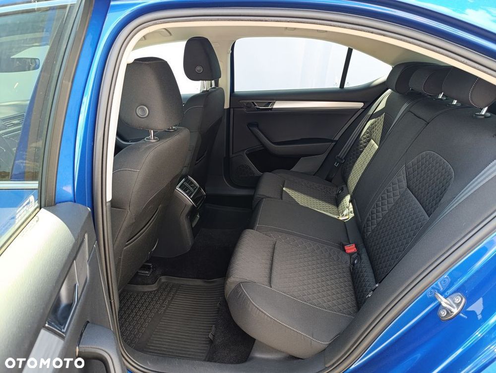 Skoda Superb 1.5 TSI Ambition - 13