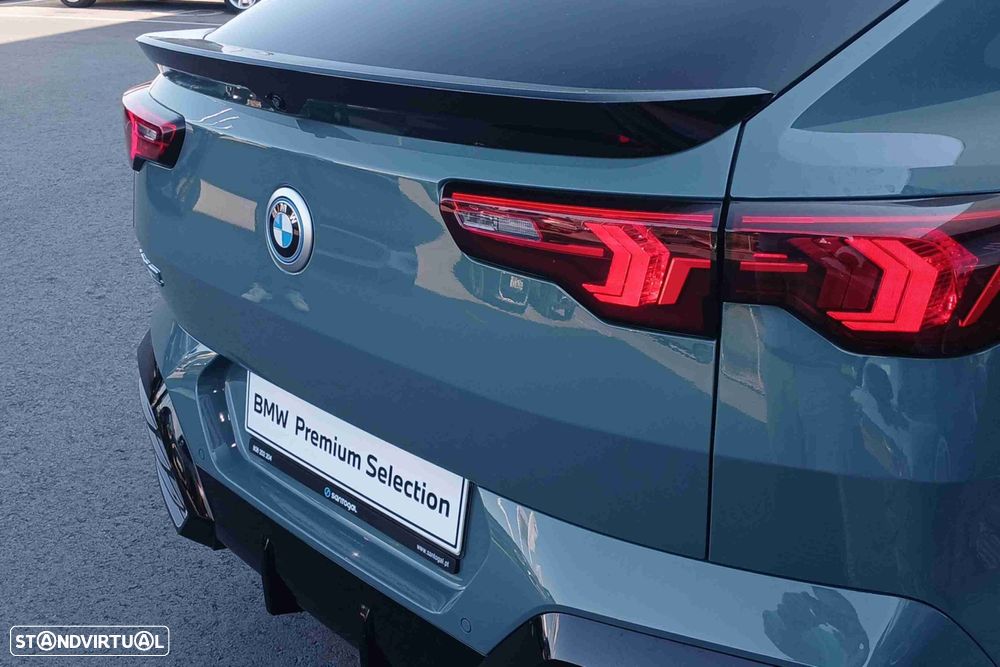 BMW iX2 xDrive30 - 10