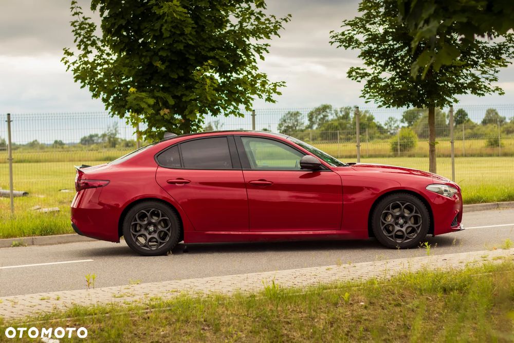 Alfa Romeo Giulia 2.0 Turbo Veloce - 3