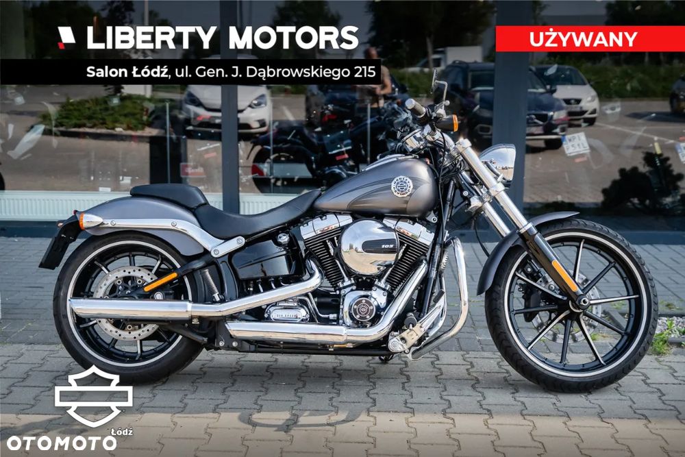 Harley-Davidson Softail Breakout - 1