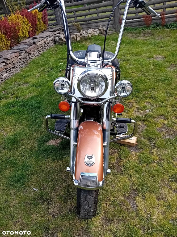 Harley-Davidson Softail Heritage Classic - 17