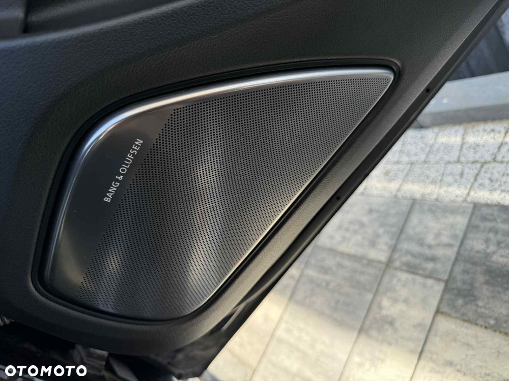 Audi A8 3.0 TDI clean diesel L Quattro - 32