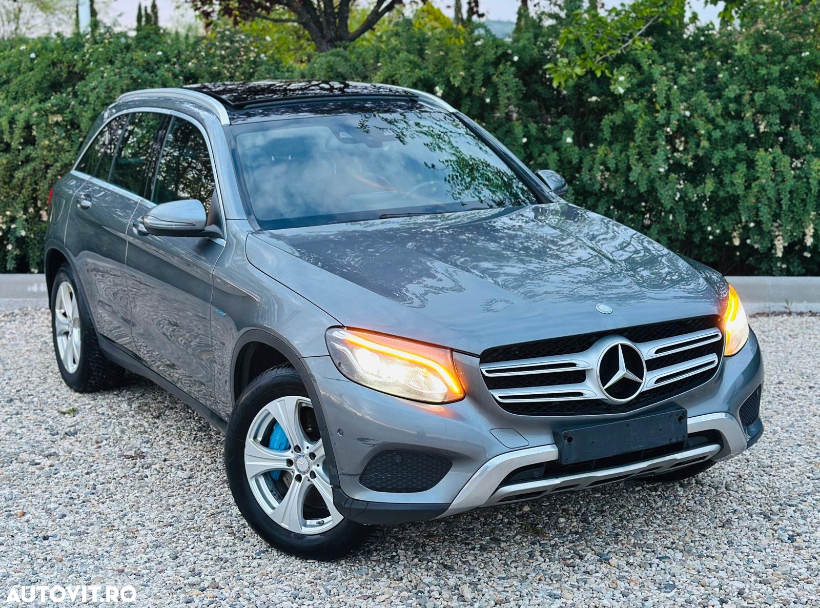 Mercedes-Benz GLC 350 e 4Matic 7G-TRONIC Exclusive - 2