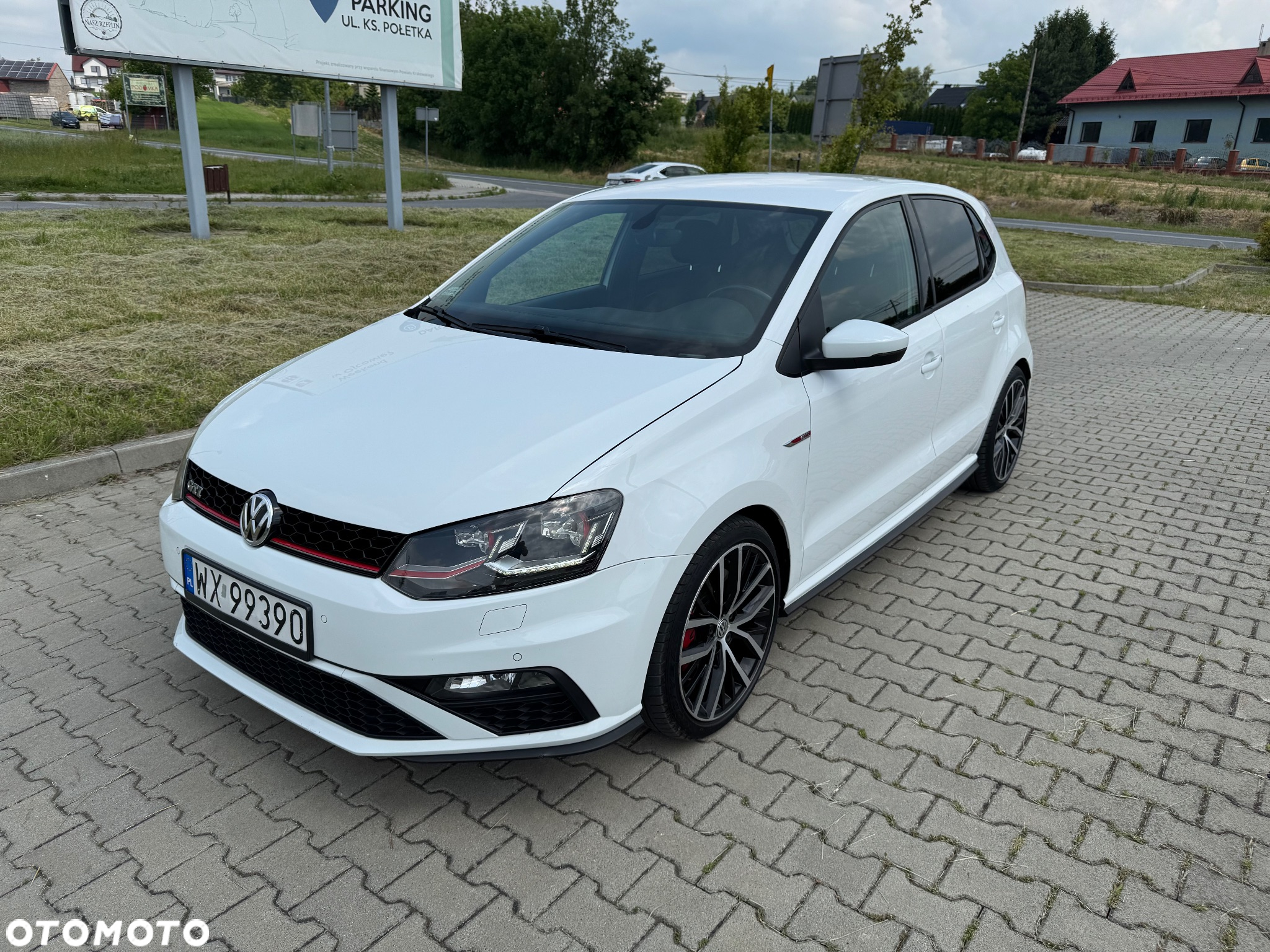 Volkswagen Polo 1.8 TSI BMT GTI DSG - 3