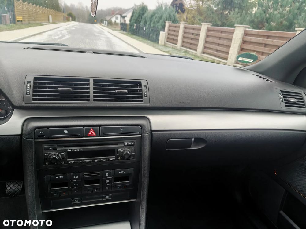 Audi A4 Limousine 2.0 TDI DPF - 35