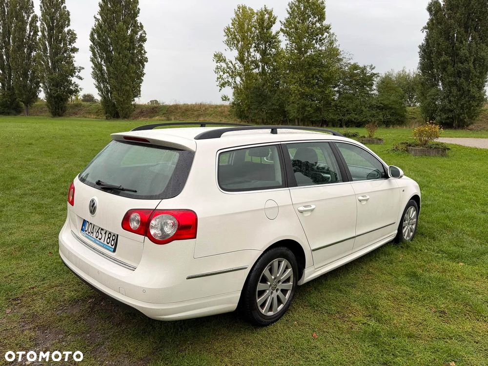 Volkswagen Passat 1.8 TSI Comfortline - 3