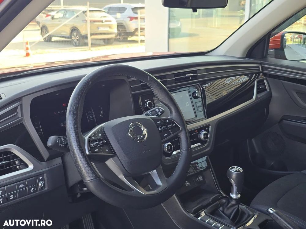 SsangYong Korando - 10